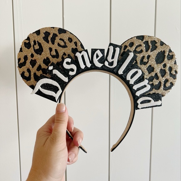 Accessories - 🔥SOLD🔥Disney ears. Leopard disneyland small shop ears